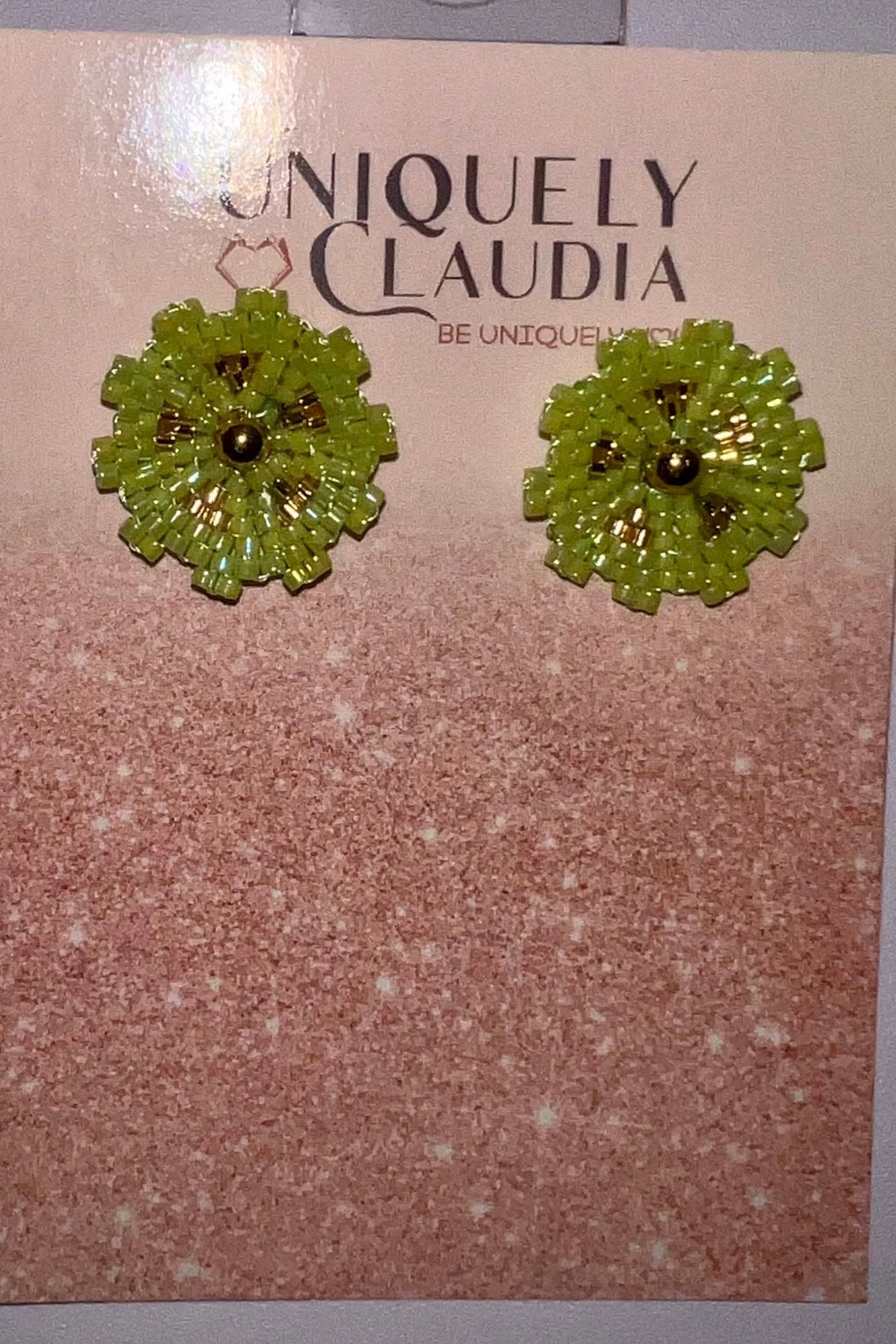 Daisy Miyuki Beads Stud Earrings