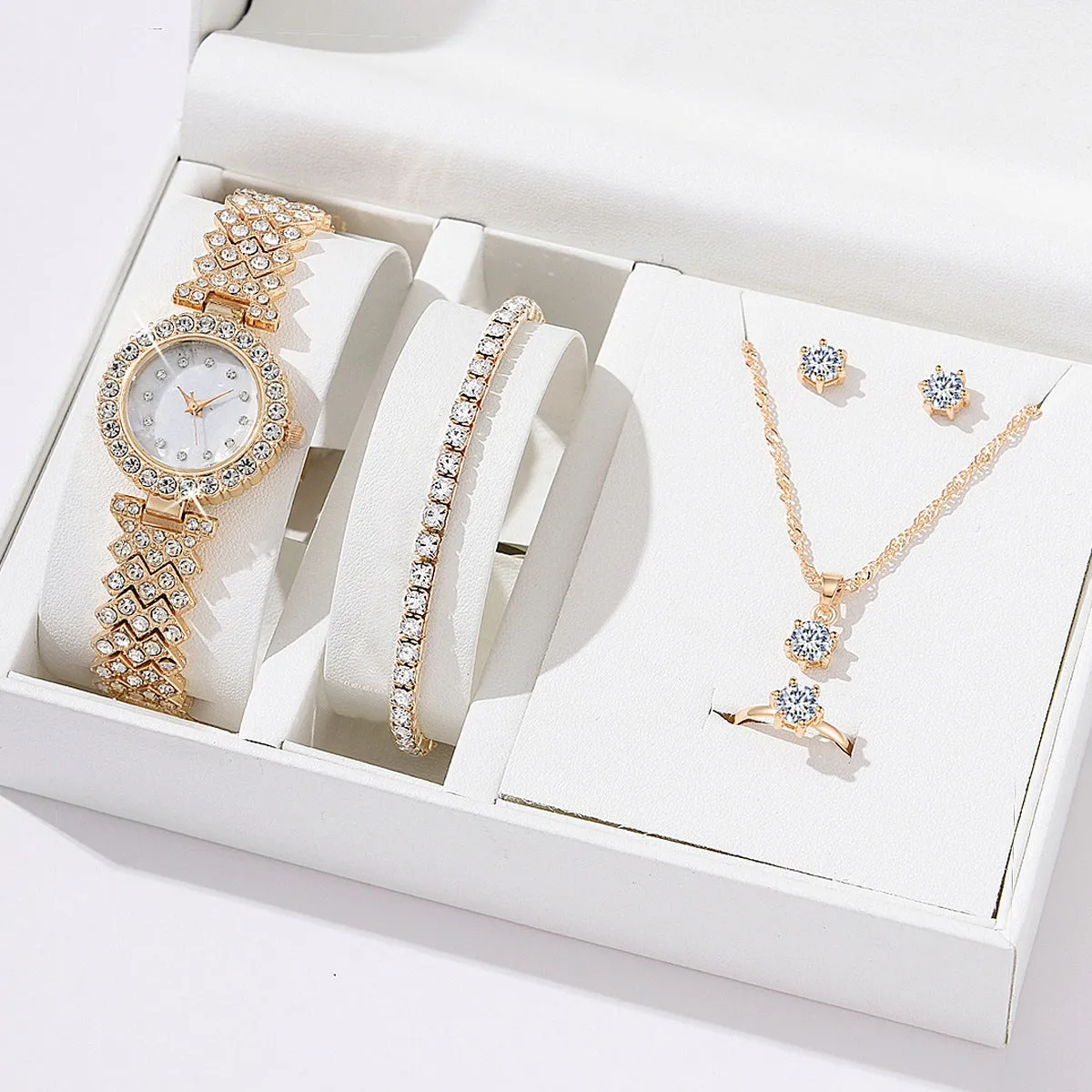 Diamond Women Watches Luxury Fashion Rhinestone Quartz Bracelet Wrist Watch For Women