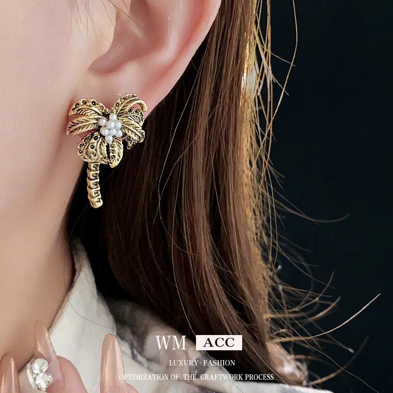 Luxurious Tree Geometric Alloy Electroplating Earrings