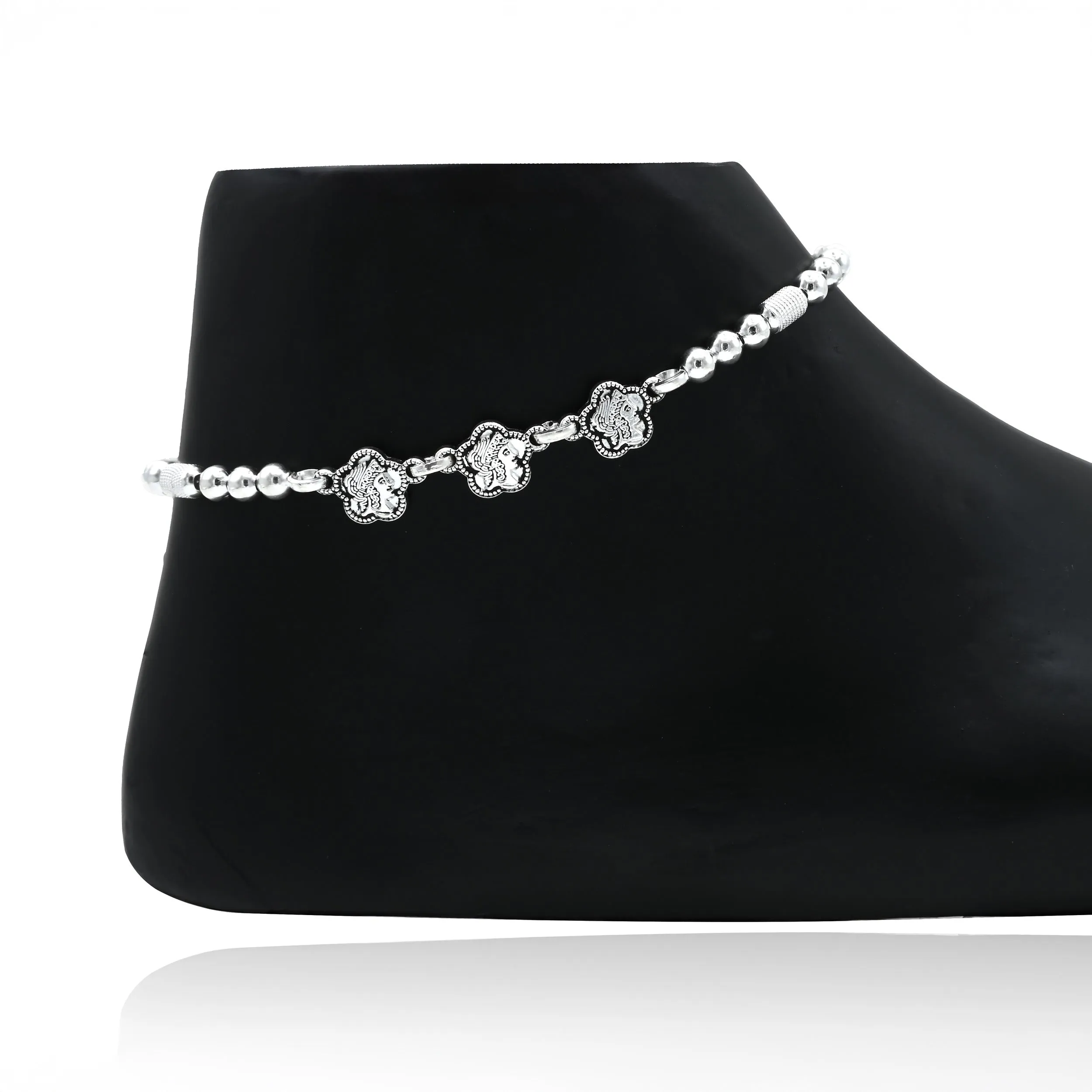 Silver Anklet with Three Flower Motifs and Beaded Detailing.